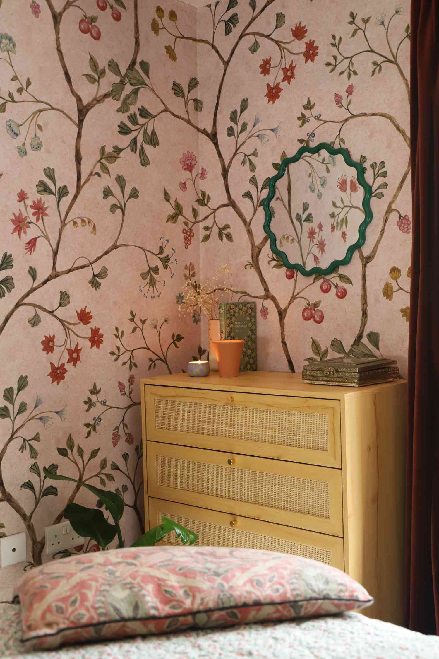 Farwa Moledina Home